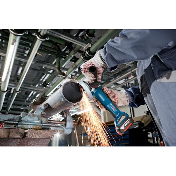 Szlifierka Bosch Bosch cordless angle grinder GWS 18V-10 P Professional solo, 125mm (blue/black, without battery and charger)