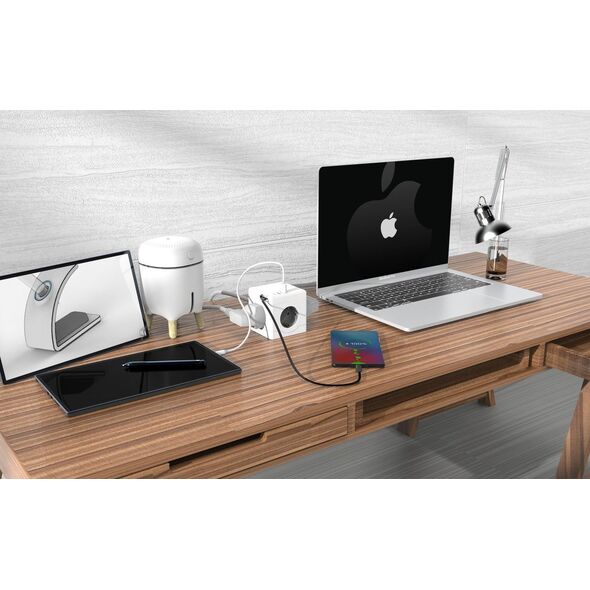 Kabel zasilający MicroConnect Power Cube, 3 Schuko outlets,