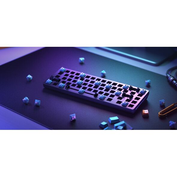 Glorious PC Gaming Race Glorious GMMK 2 Full-Size Tastatur - Fox Switches, ANSI-Layout, pink