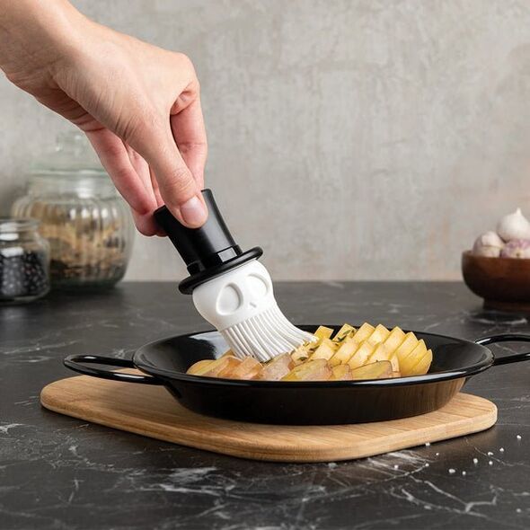 Ototo OTOTO Skull Brush Basting Brush Silicone 13338880 5060984120120