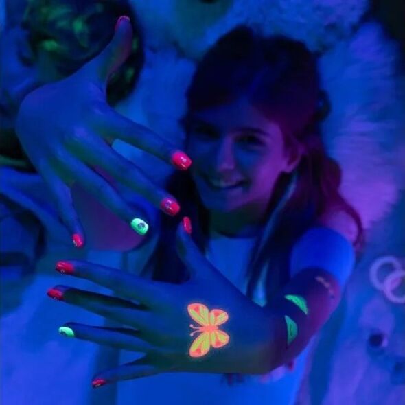 ProfiCare FabLab Glow Party - κιτ πάρτι, λάμπει στο σκοτάδι 14412668 5713396305080