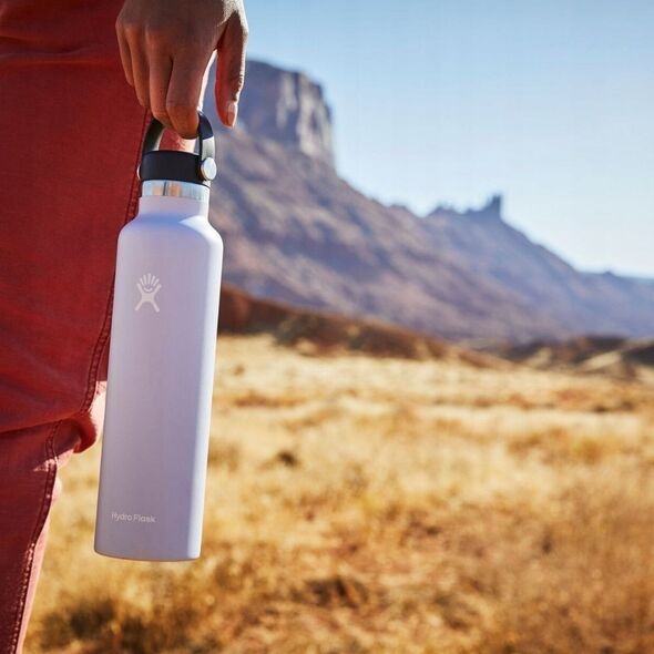 Hydro Flask Standard Mouth Flex Straw Cap water bottle, 700 ml - Black