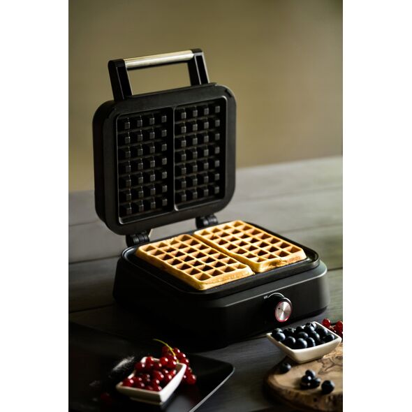 Waffle maker MPM PSC-130/B