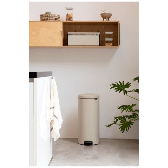 Kosz na śmieci Brabantia Kosz pedałowy New Icon 30l Soft Beige 149962