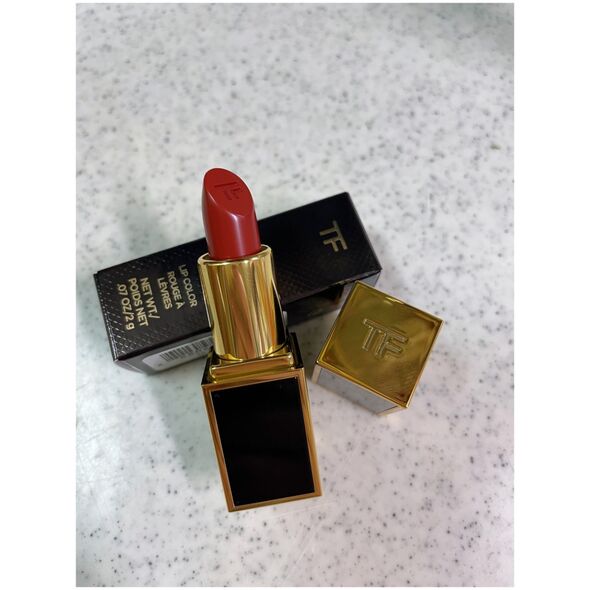 Tom Ford Tom Ford, Lips & Girls, Shine, Cream Lipstick, 1X, Maurice, 2 g για γυναίκες 13078572 888066097536