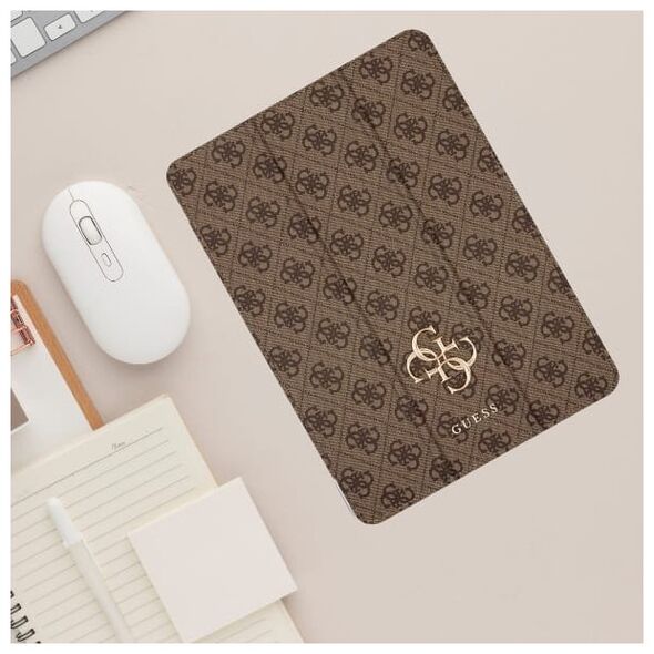 Guess GUFC13RM24PS4SGW iPad Air 13" 2024  brązowy/brown Magnetic 4G Big Logo