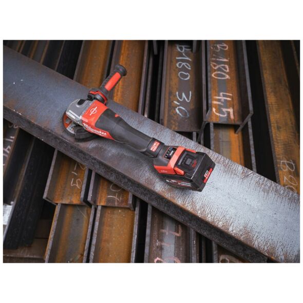 MILWAUKEE.SANDER M18FHSAGO125VXPDB2-802X