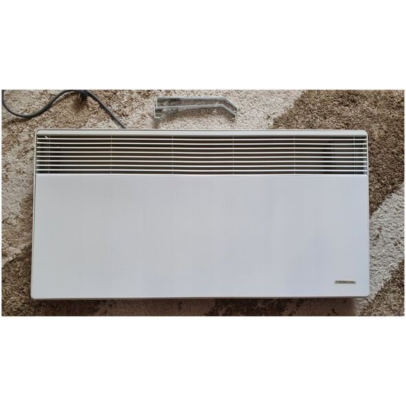 Elektryczny grzejnik konwektorowy T 17 - 2500 W IP24 wym. 890 x 450 x 80
