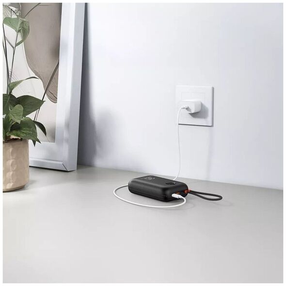 VEGER powerbank 30000 mAh z wbudowanymi kablami Typ C / Lightning PD QC3.0 35W K3 (W3018) czarny