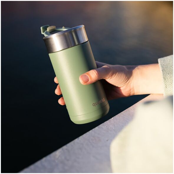 Quokka Quokka Boost Coffee Tumbler - Kubek termiczny ze stali nierdzewnej z zaparzaczem 400 ml (Pine)