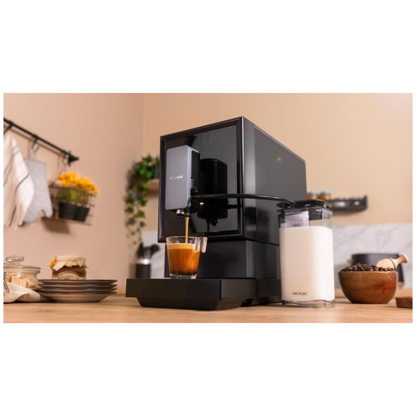 Ekspres do kawy ciśnieniowy Power Matic-ccino Cremma Cecotec