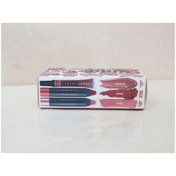 Nudestix Σετ Nudestix: Red Hot Lips Mini Kit Royal, Cream Lipstick, 04, Nude, 2 ml + Red Hot Lips Mini Kit Royal, Cream Lipstick, Posh, 2,5 ml για γυναίκες 13078838 839174010191