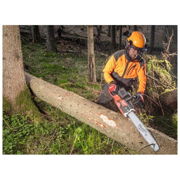 MILWAUKEE CHAINSAW GLOVES M/8
