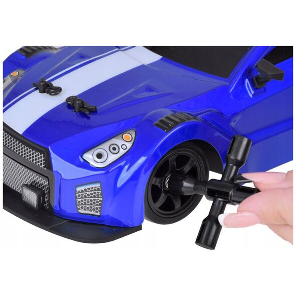Zdalnie Sterowane AUTO RC Drift 4x4 z Efekt Dymu Oświetlenie LED RC0696
