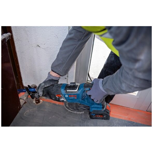 Piła szablasta Bosch PILA SZABLASTA GSA 185-LI 1X5.0AH + GAL 18-40
