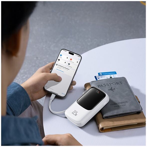 Power bank 10000mAh Qpow Pro+ 22.5W USB-C - biały Power bank 10000mAh Qpow Pro+ 22.5W USB-C - biały