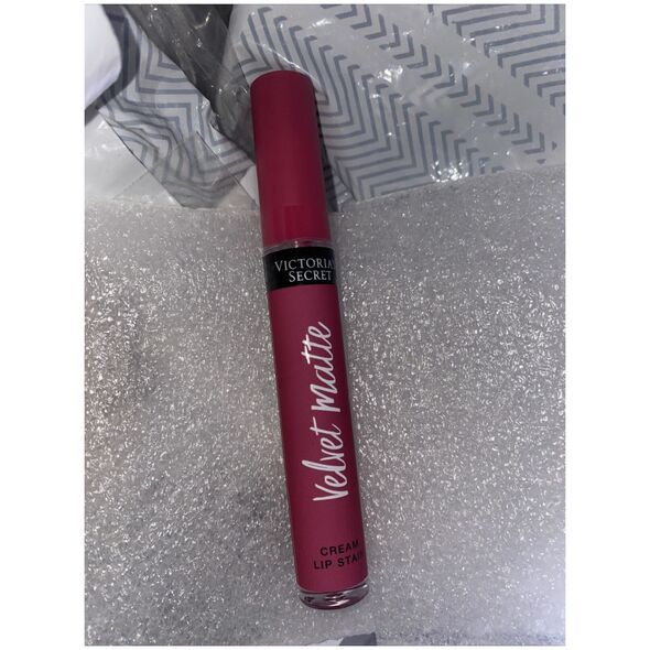 Victoria's Secret, Velvet Matte, Cream Lip Stain, Liquid Lipstick, Adore, 3 ml For Women