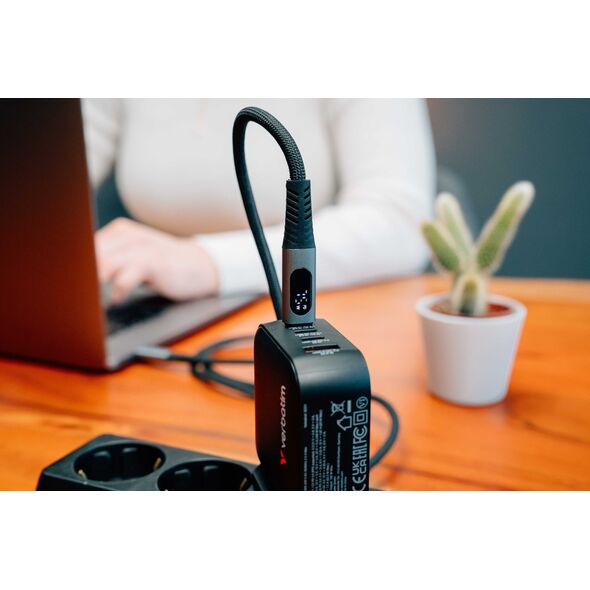 Verbatim 31849 kabel USB USB4 Gen 2x2 1,2 m USB C Czarny