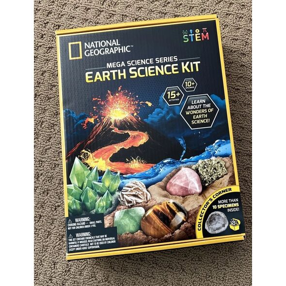 National Geographic National Geographic S. E. Mega Earth Science Kit