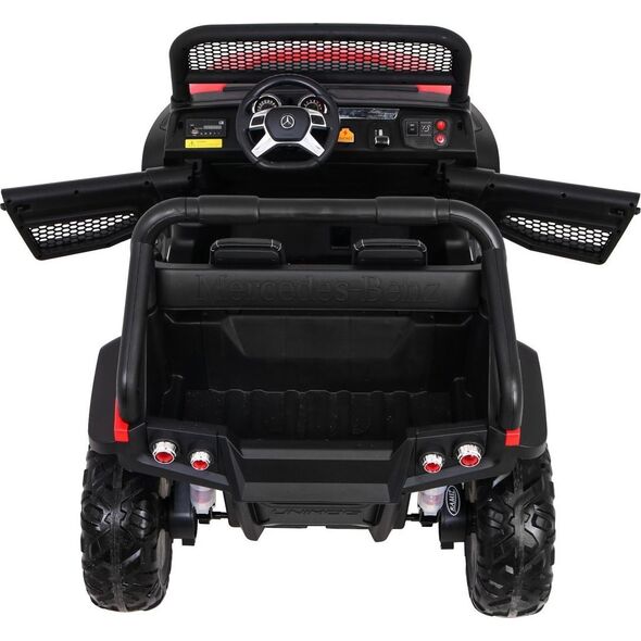 Pojazd Mercedes BENZ UNIMOG Czerwony