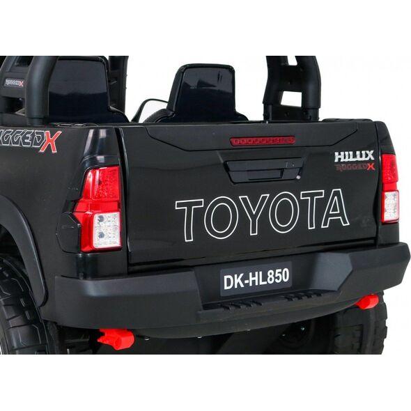 Axel AUTO NA AKUMULATOR Toyota Hillux Czarna