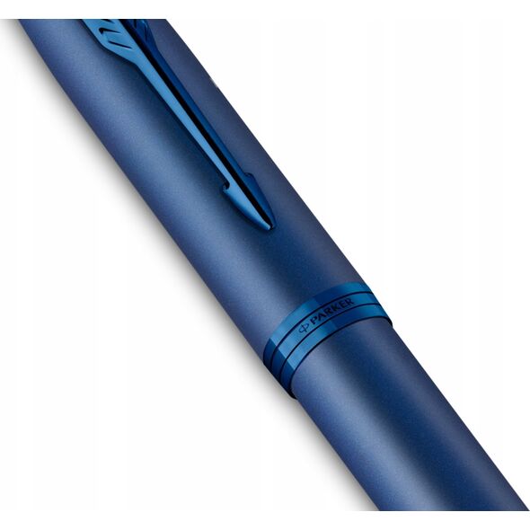 Parker PARKER Füller IM Monochrome Blue PVD                  M Blau Geschenkbox