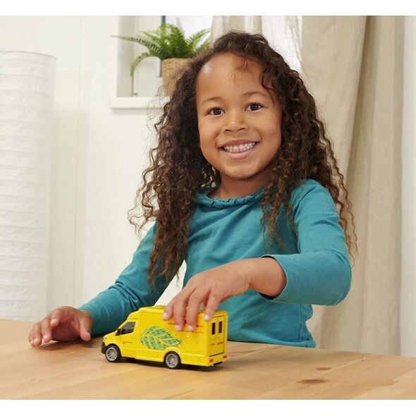 Simba Pojazd Majorette G.S. Mercedes-Benz DHL 12 cm
