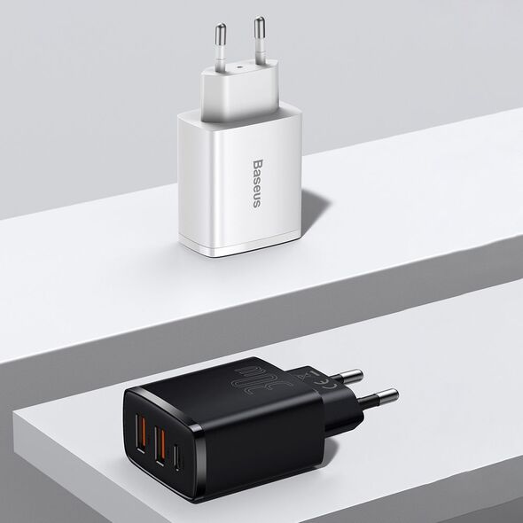 Ładowarka Baseus CCXJ-E02 2x USB-A 1x USB-C 3 A (BSU2896WHT)