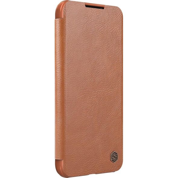 Nillkin Etui Nillkin QIN Pro do Samsung Galaxy S22+ (Brązowe) uniwersalny