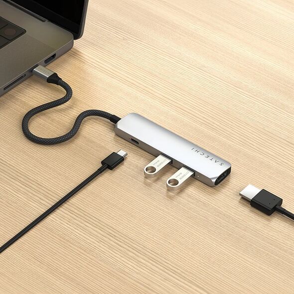 HUB Satechi 4-in-1 USB-C Slim Multiport Adapter 4K USB-C / 2xUSB-A, USB-C, 4K HDMI silver