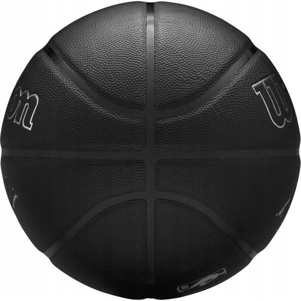 Wilson NBA Player Evergreen Bskt Luka WZ4026601XB Czarne 7