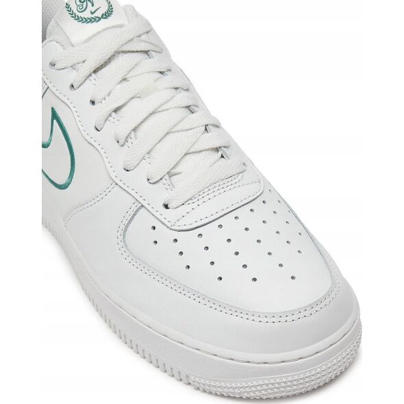 Nike Air Force 1 07 LV8 FN8349-100 białe 46