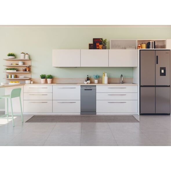 Πλυντήριο πιάτων Candy | CDPH 2L1049S | Ελεύθερης τοποθέτησης | Πλάτος 45 cm | Αριθμός σερβίτσιων 10 | Αριθμός προγραμμάτων 5 | Κατηγορία ενεργειακής απόδοσης E | Ασημί