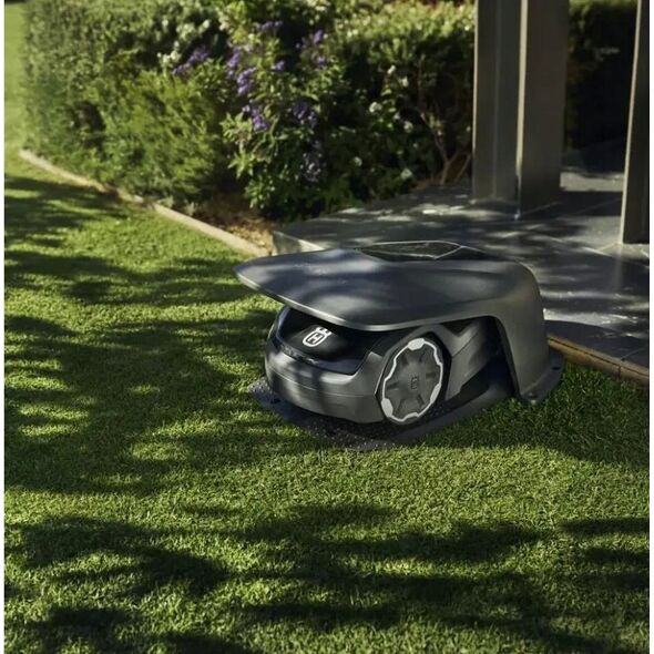 Traktor ogrodowy Husqvarna Garage for lawn robot HUSQVARNA Automower Nera