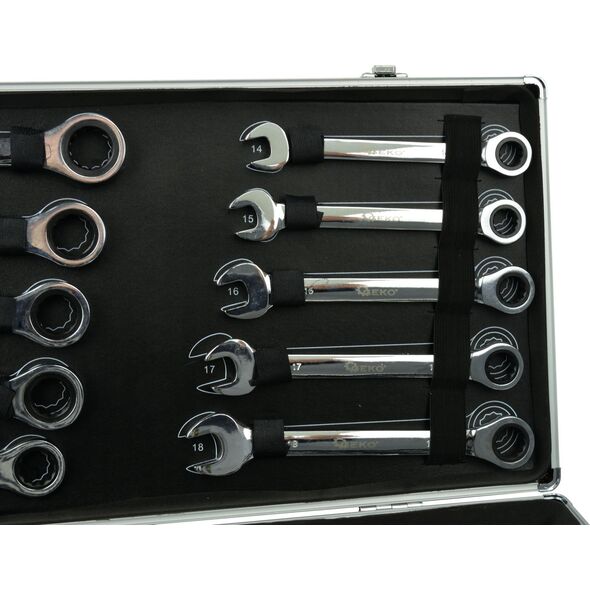 Geko Kpl. kluczy z grzechotką 22el. 6-32mm/alu walizka/(2)