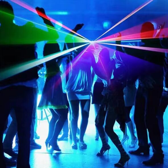 LIGHT4ME LASER RGB GEOMETRIC 500mW projektor laserowy rzutnik sceniczny skaner dyskotekowy