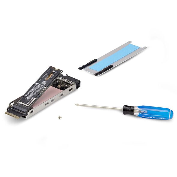 StarTech Διπλός M.2 NVMe SSD σε PCIe x8