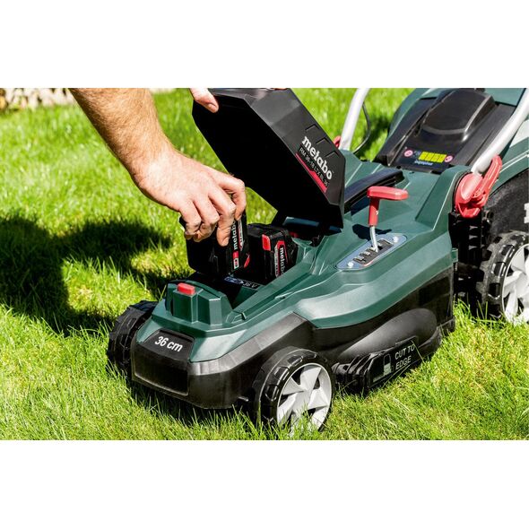 Χλοοκοπτική μηχανή μπαταρίας Metabo RM 36-18 LTX BL 36