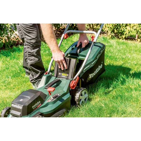 Χλοοκοπτική μηχανή μπαταρίας Metabo RM 36-18 LTX BL 36