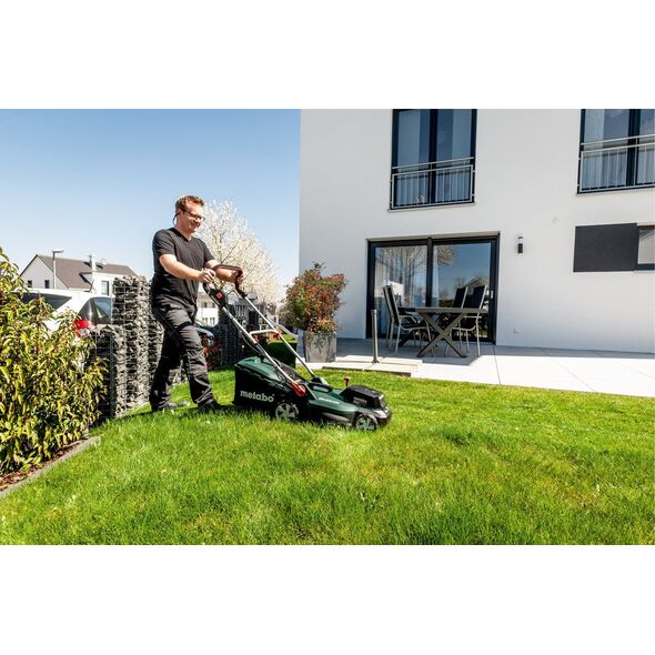 Χλοοκοπτική μηχανή μπαταρίας Metabo RM 36-18 LTX BL 36