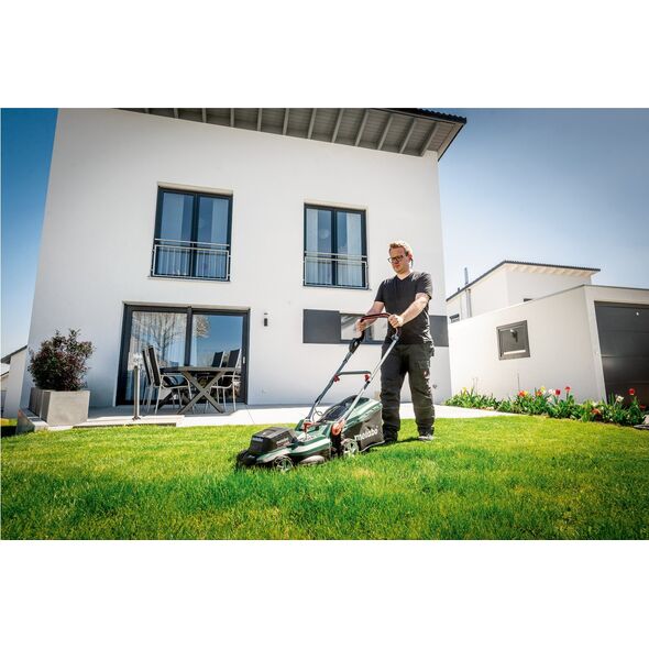 Χλοοκοπτική μηχανή μπαταρίας Metabo RM 36-18 LTX BL 36
