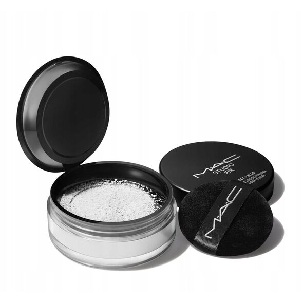 MAC STUDIO FIX PRO SET + BLUR WEIGHTLESS LOOSE POWDER TRANSLUCENT