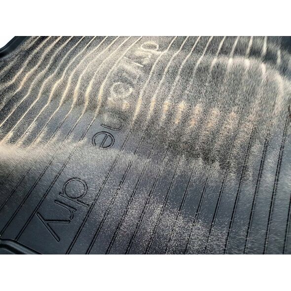 Frogum Mata bagażnika do Ford B-Max (2012-2017) FROGUM DRYZONE DZ403130 uniwersalny