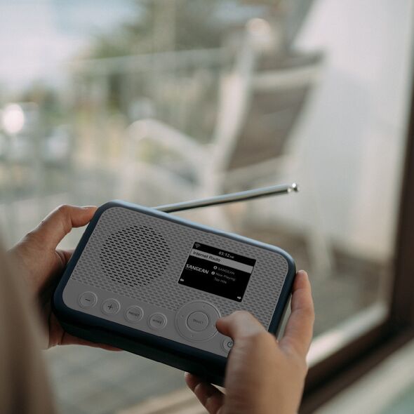 Radio Sangean Sangean WFR-39 Internet Taschenradio Internet, DAB, UKW Internetradio, UKW, WLAN Spotify, Weckfunktion, wiederaufladbar Weiß, Blau (A500466)