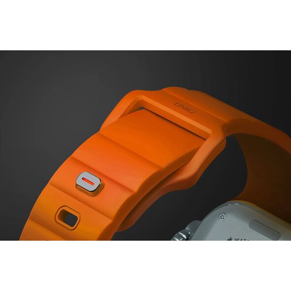 UNIQ pasek Stride Apple Watch Series1/2/3/4/5/6/7/8/9/SE/SE2/Ultra/Ultra 2 42/44/45/49mm FKM Rubber Strap szary/chalk grey