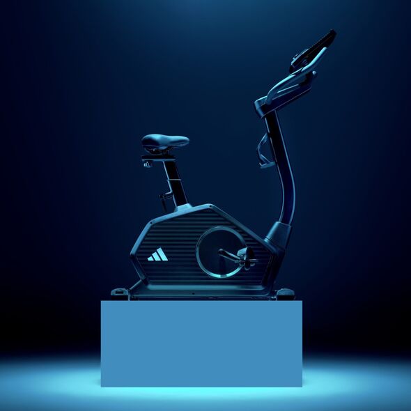 Rower treningowy C-24c Adidas - 32 poziomy regulacji oporu