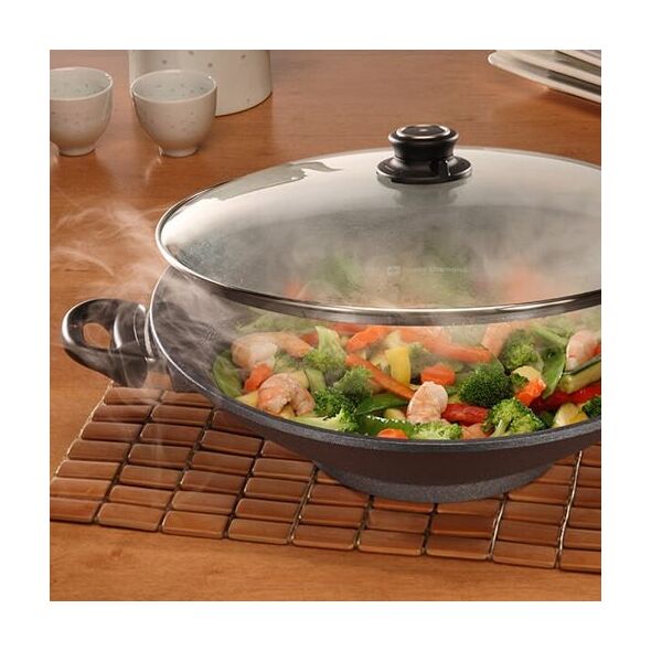 Σκεύος wok Swiss Diamond 36 cm με καπάκι και σχάρα, επαγωγή Μαύρο
