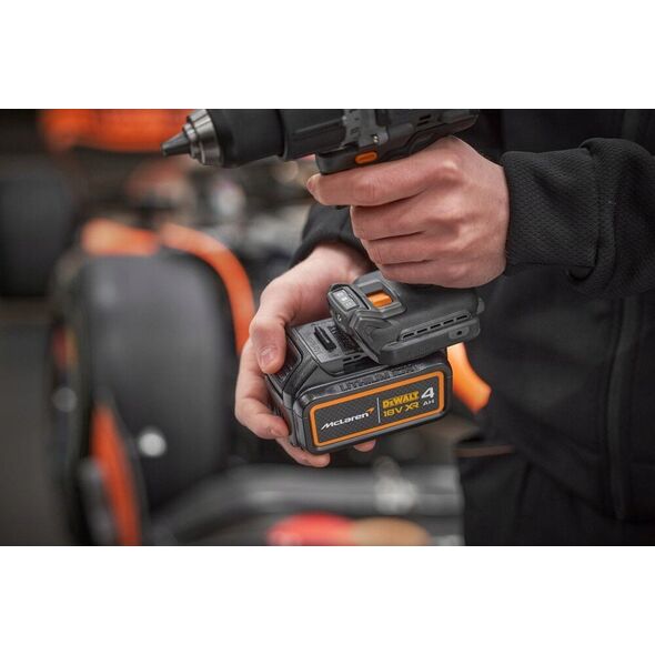 18v xr κρουστικό δράπανο-κατσαβίδι 2x5ah mclaren