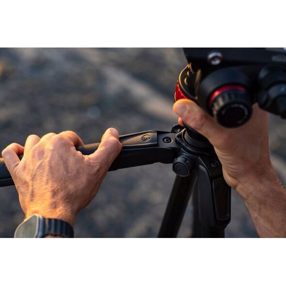 Manfrotto tripod kit MVK502055XPRO3V 502+055 Video Alu Kit