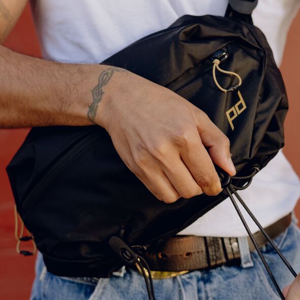 Τσάντα Peak Design Outdoor Sling 7L Μαύρη